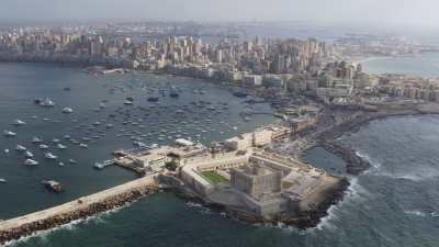 La baie d'Alexandrie et la citadelle de Qaitbay