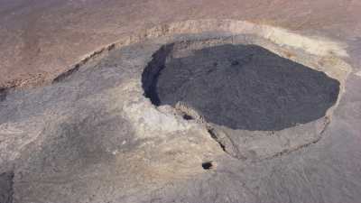 Plan large de cratères de lave, Volcan Erta Ale