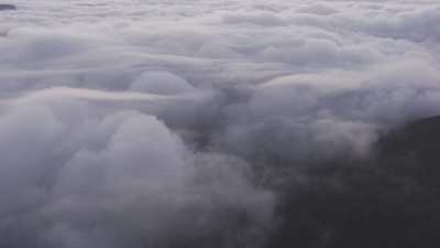 Descente dans les nuages vers les Danakils