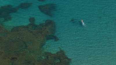 Nageurs dans une eau cristalline, île de Port-Cros