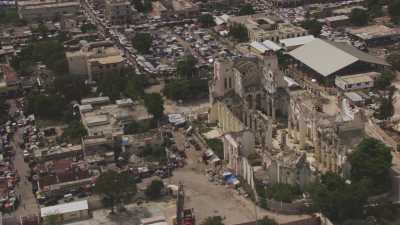 Plans rapprochés des ruines de la cathédrale