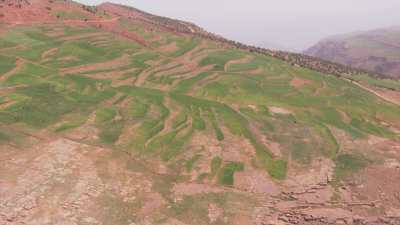 Village de montagne du plateau Timnkar et agriculture