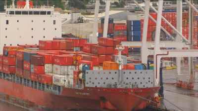Port, cargos et conteneurs