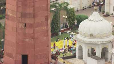 Pique-nique en famille, Mausolée du Maharaja Ranjit Singh à Lahore