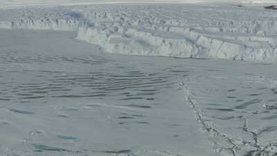 Paysage chaotique de glaces