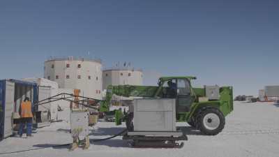 Manipulation de bidons, mouvements d'engins, logistique divers