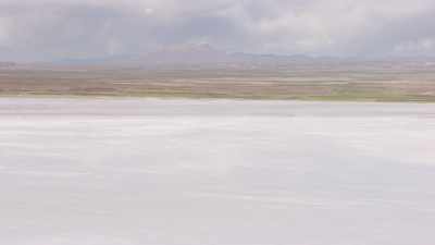 Paysages de survol du Salar blanc, Cordillère