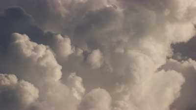 vol au cœur des nuages