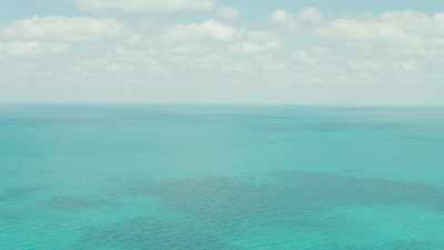 La mer et le ciel se rencontrent