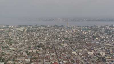 Plans larges de la ville