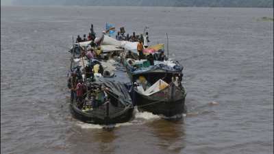 Bateau de transport