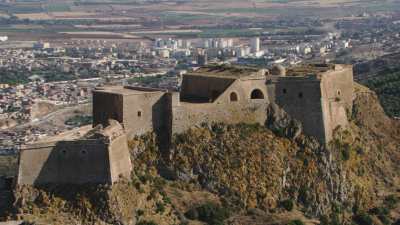 Fort de Santa-Cruz sur la colline