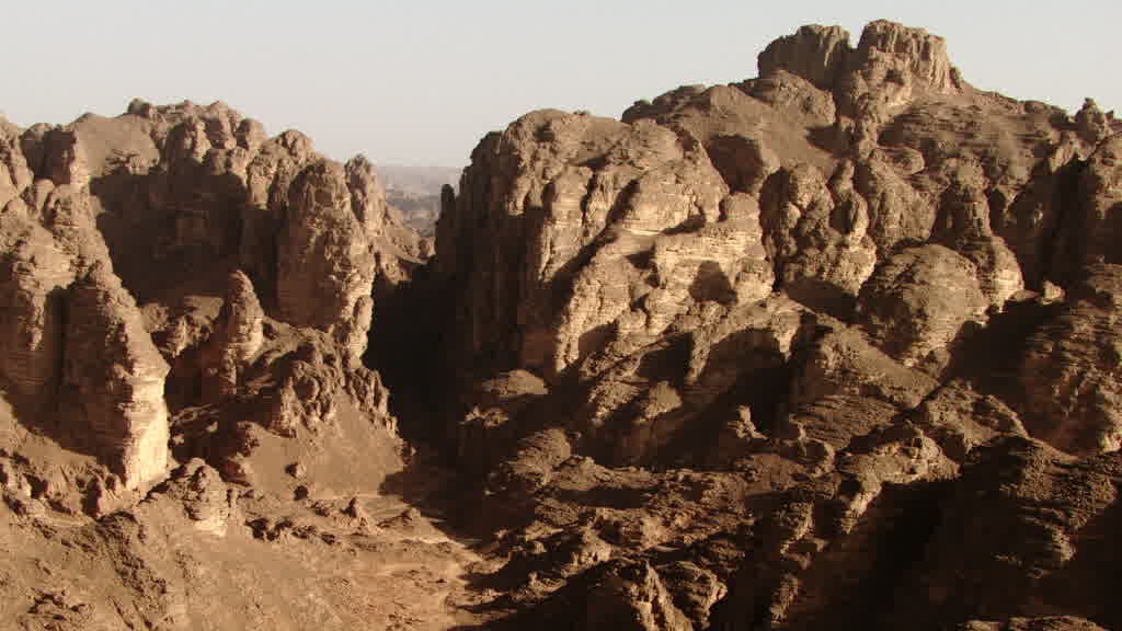 Canyons rocheux dans le Tassili