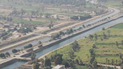 Champs et habitations