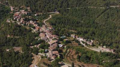 Villages, troglodytes et collines