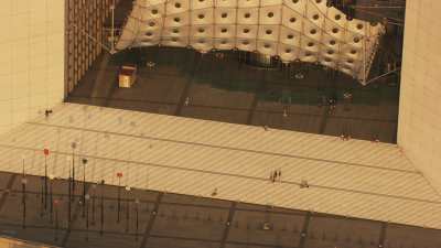 Très gros plans sur la Grande Arche de la Défense