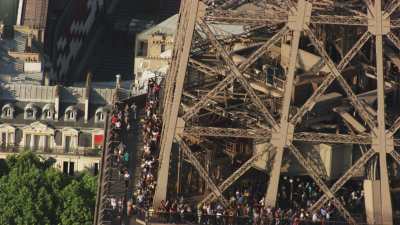 Gros plans sur la Tour Eiffel