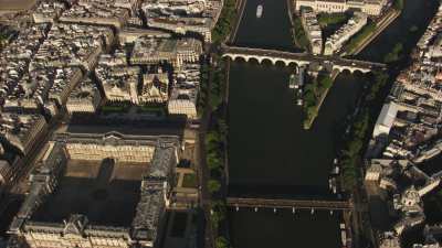 L'île de la Cité et la Cathédrale Notre Dame de Paris