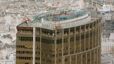 Paris&nbsp;: Le quartier Montparnasse avec la tour et la gare Montparnasse