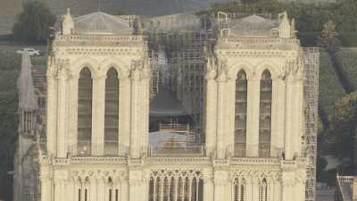 La cathédrale Notre-Dame de Paris après l'incendie