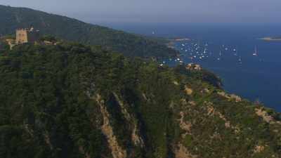 Forts et village de Port-Cros