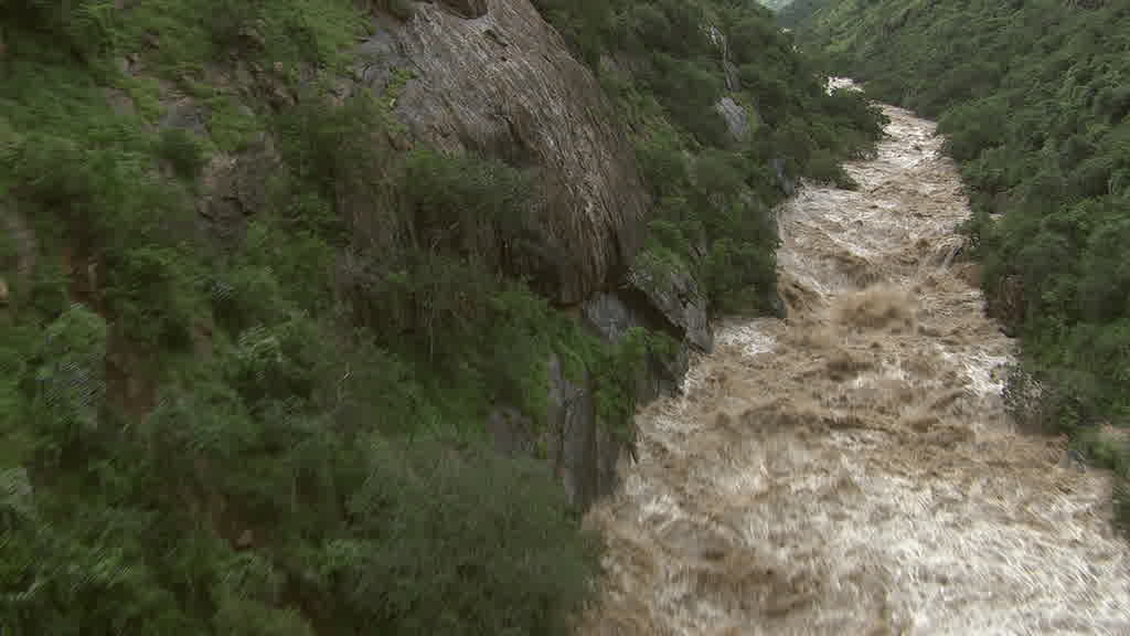 Rivière en crue près du lac Turkana