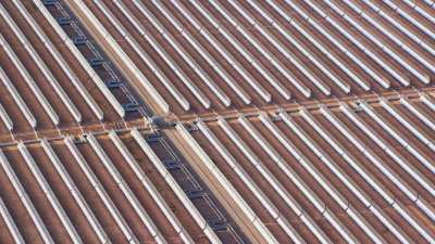Gros plans sur Centrale solaire Noor