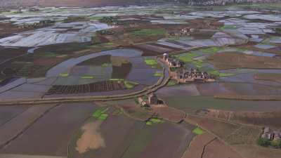 Paysages de champs cultivés, villages