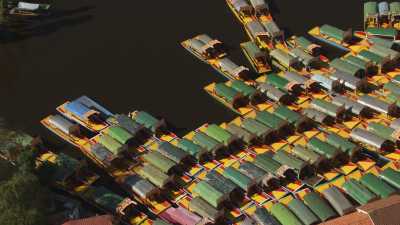 Trajineras colorées de Xochimilco