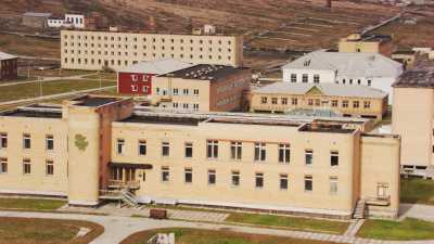 Cité minière russe abandonnée de Pyramiden, gros plans