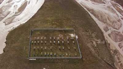 Le cimetière de Pyramiden