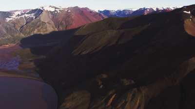 Au milieu des montagnes