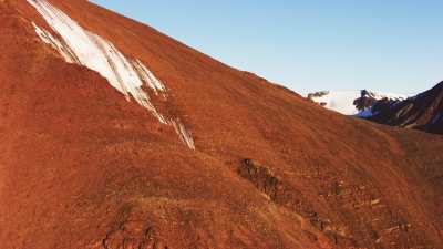 Au milieu des montagnes