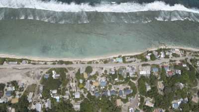 Vues verticales du littoral et de l'intérieur de l'île