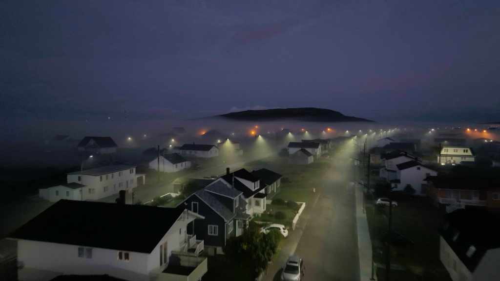 Miquelon dans la brume du petit matin