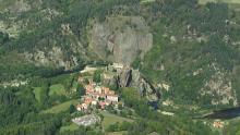 Village d'Arlempdes et château de Beaufort