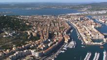 La ville, la mer et l'étang de Thau