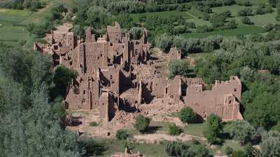 Ruines dans la vallée du Dadès