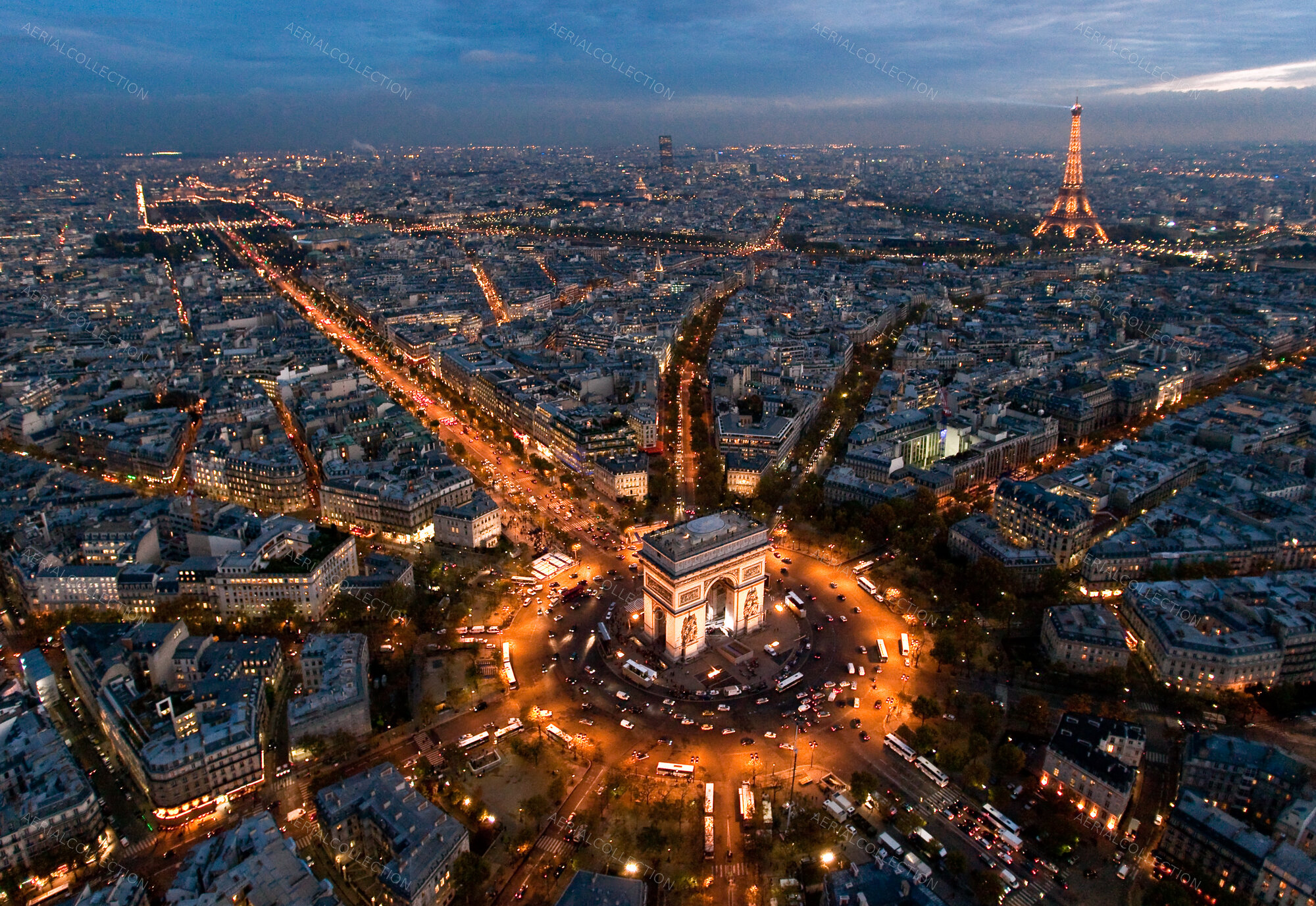 Place Charles de Gaulle - Etoile, Arc de Triomphe