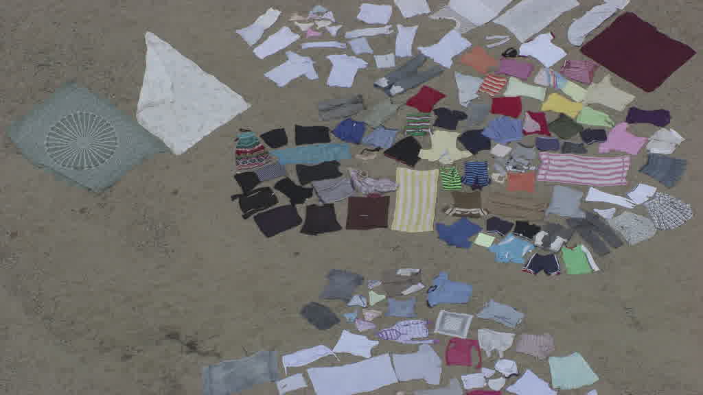 Séchage du linge sur la rivière entre Haiti et la République Dominicaine