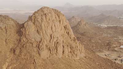Montagne surplombant Djanet