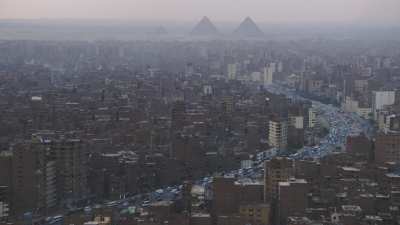 Le Caire - Du Nil vers les pyramides, crépuscule