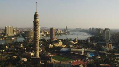 Le Caire - Arrivée sur le Nil et vers le centre ville et la tour du Caire